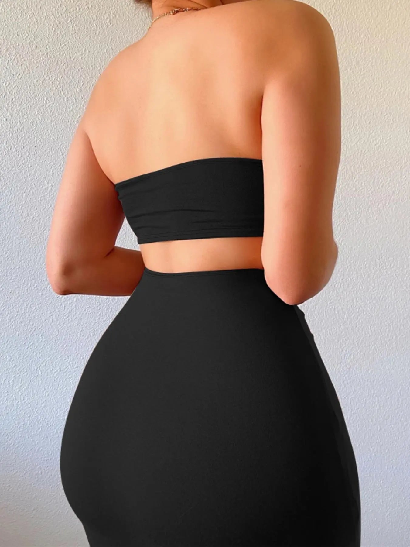 Chic Women's 2-Piece Backless Crop Top and High Waist Skirt Set for Effortless Summer Style